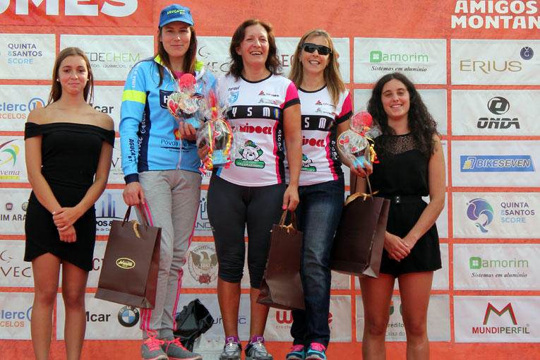 Pódio geral feminino Meia Maratona