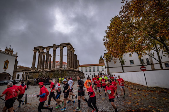 Corrida Monumental
