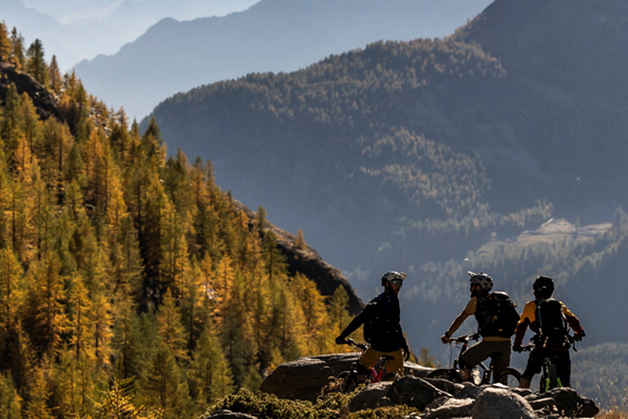ALL AROUND eMTB