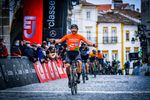 Évora