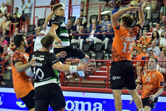Sporting