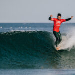 LONGBOARD NAS PRAIAS DA FRENTE ATLÂNTICA