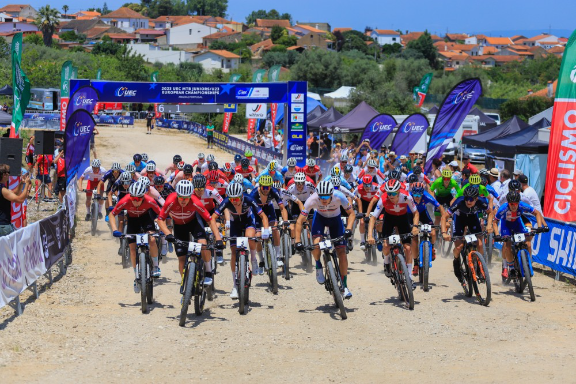 ANADIA