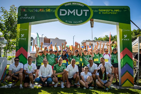 DMUT