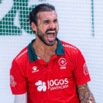 SELEÇÃO FECHA FASE DE GRUPOS COM AUTORIDADE